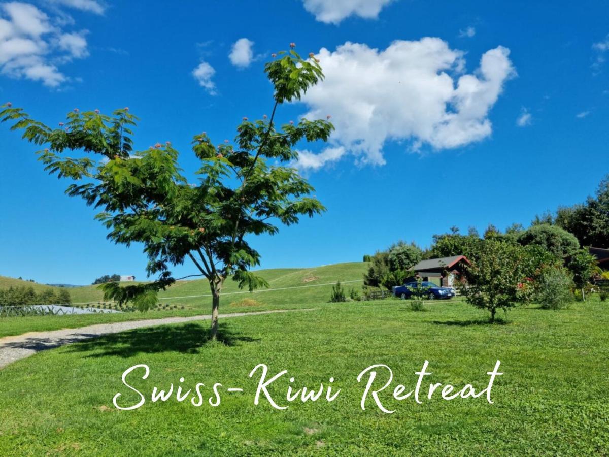 Swiss-Kiwi Cottage And Retreat, B&B 陶朗加 外观 照片